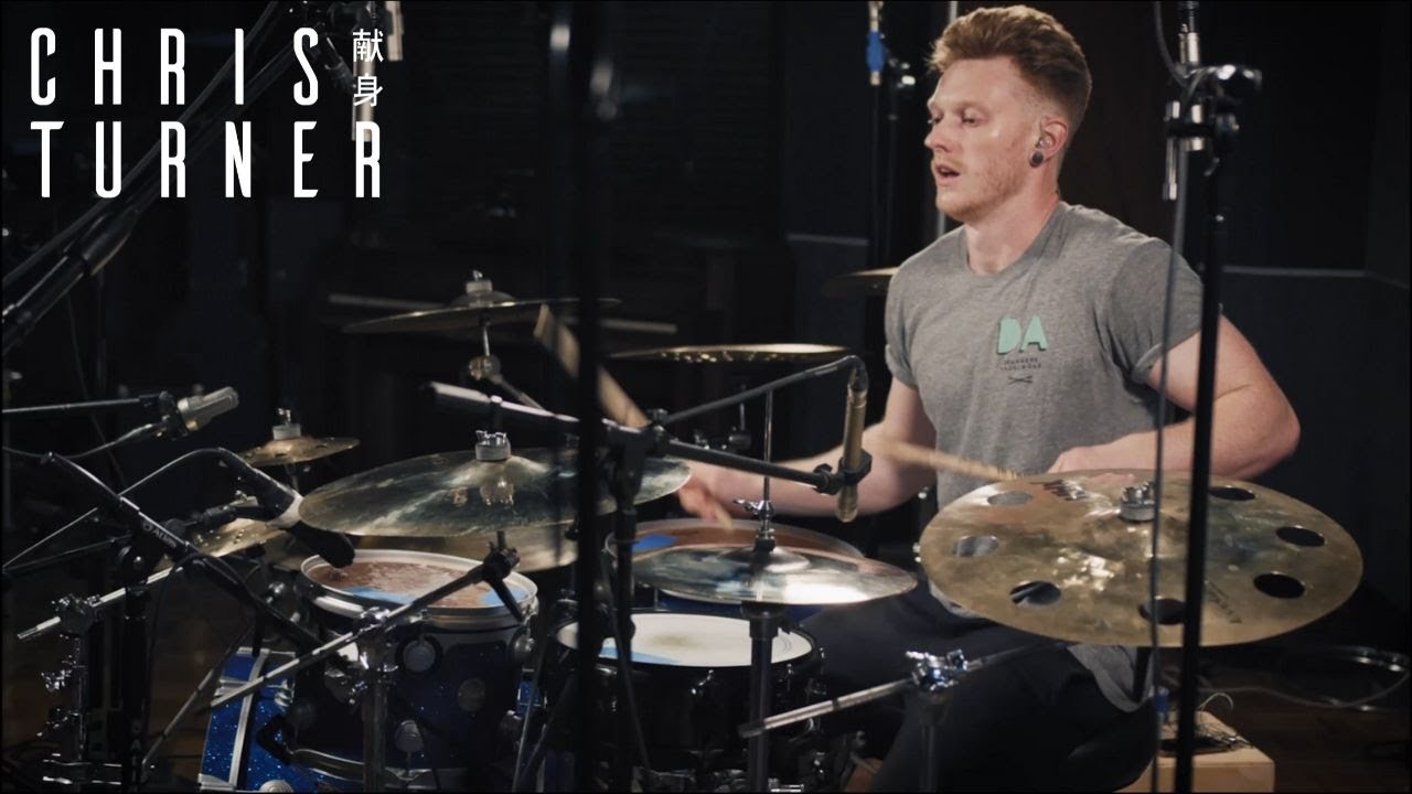 Chris Turner performing 'Empty Space'