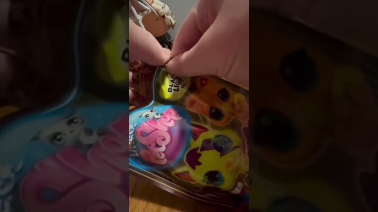 Black light pet asmr (I tried, also don&rsquo;t mind the noise in the background) #lps #youtubeshorts