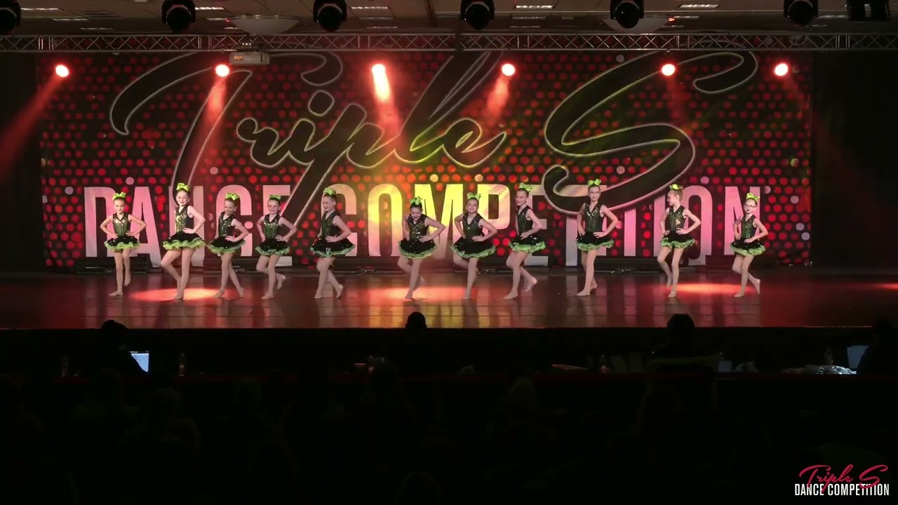 Real Wild Child - Twinkling Stars - Metro Dance Center