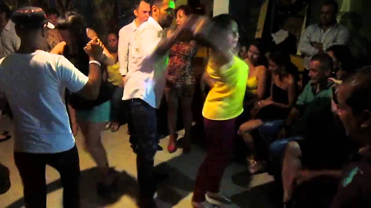 Tremendo rumbón con nuestra gente..........