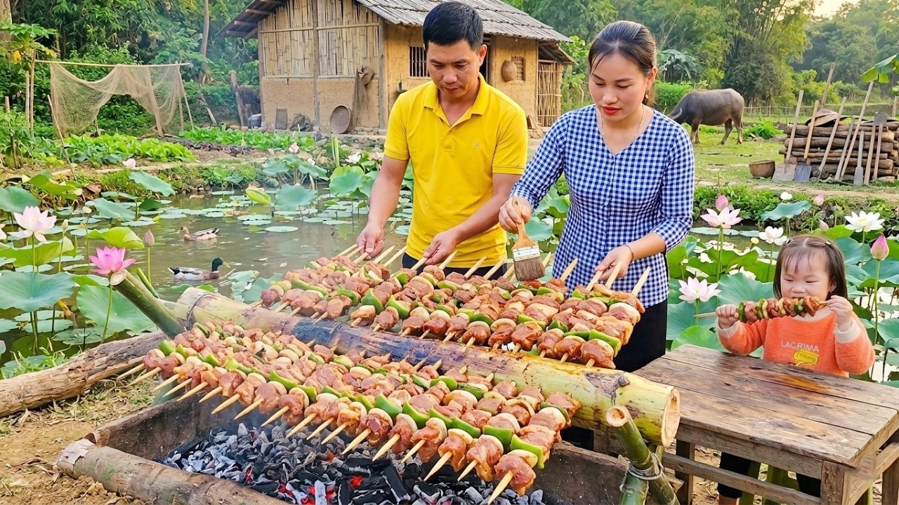 Ancient Cooking Skill: Grilling Pork on a Banana Tree – A Rare Traditional Recipe | Ly Phuc An 🔥🍃