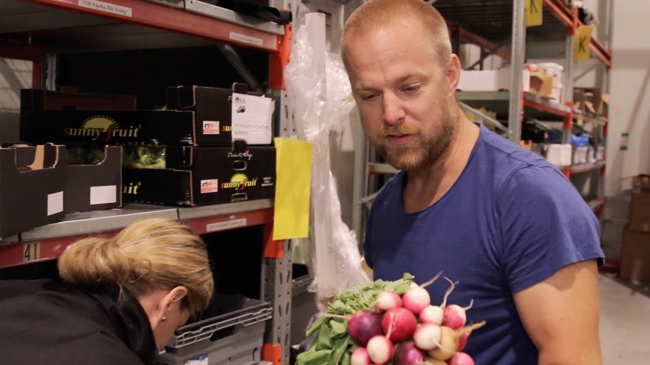 På besök i råvaruhimlen del 2 - Grönsakshallen Sorunda (fortsättning)