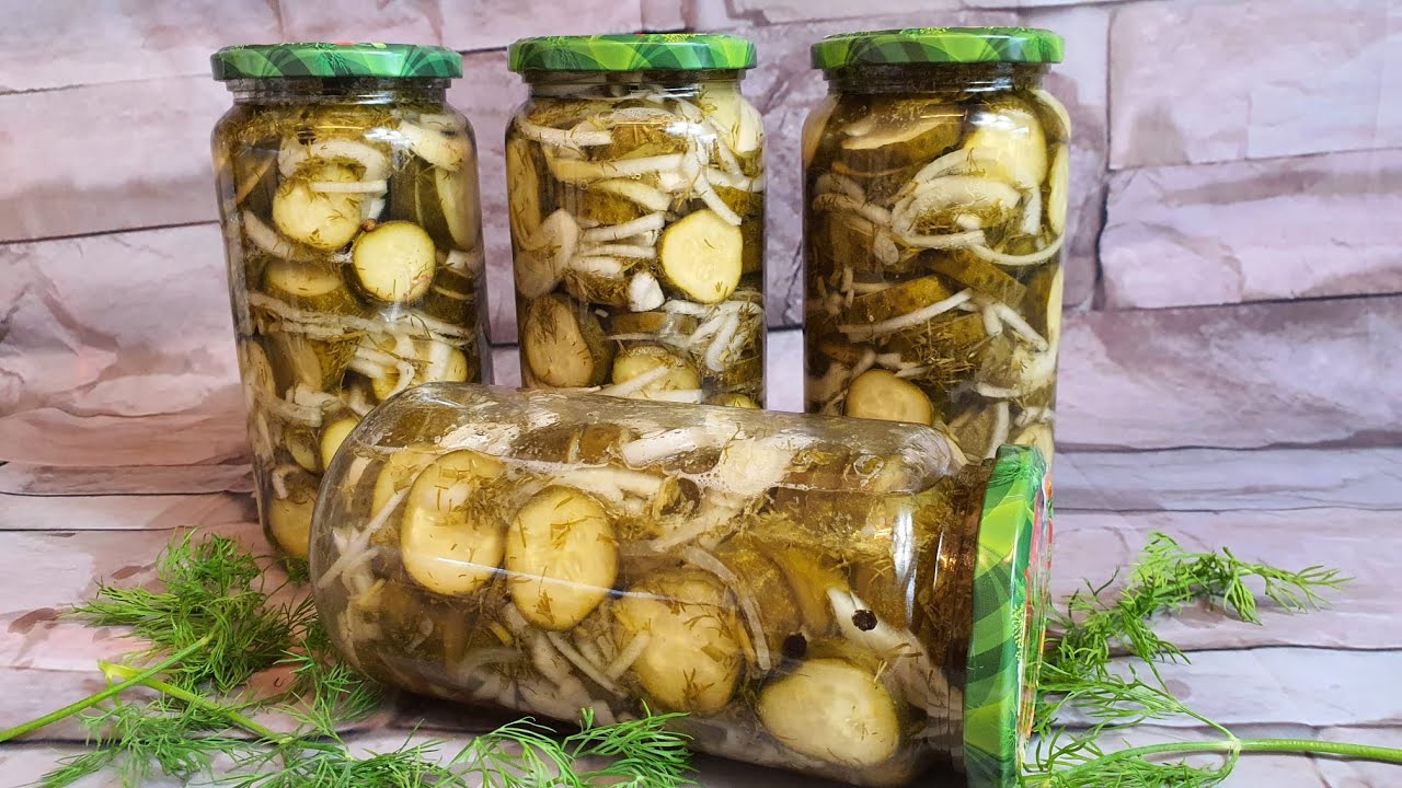 Salata de castraveti la borcan pentru iarna