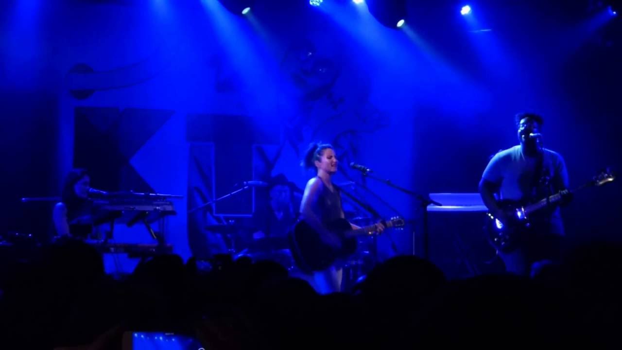 KT TUNSTALL - Two Way  (first time played)