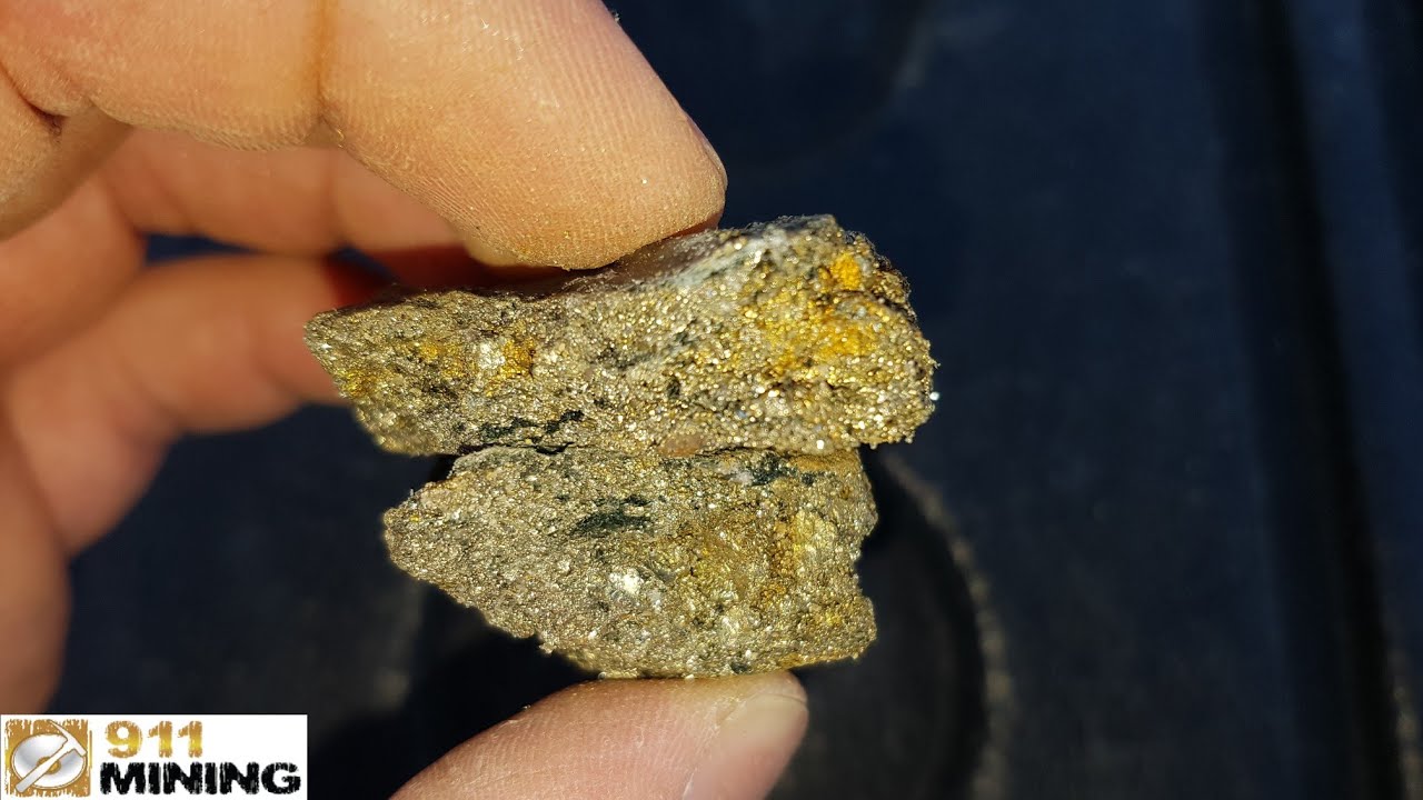 Mineralized Outcrop Containing Au, Ag, Pt & Pd Found While Prospecting