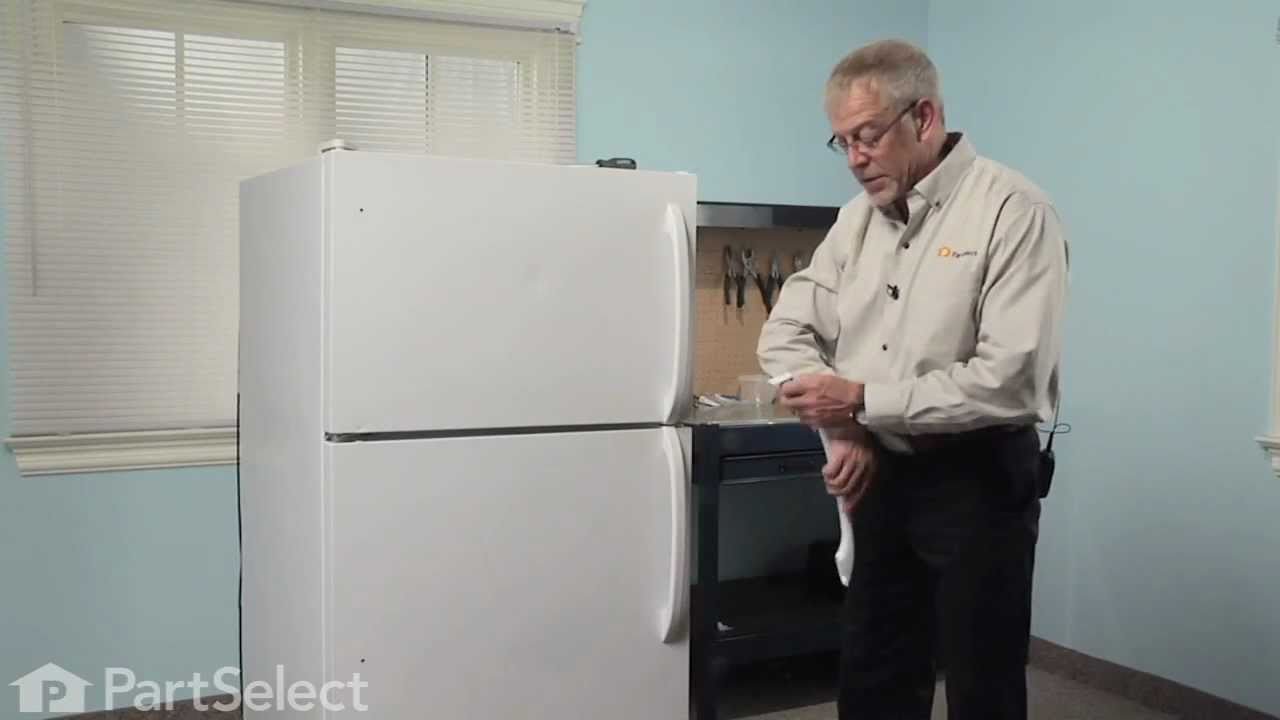 Refrigerator Repair- Replacing the Door Handle (Frigidaire Part # 218428101)