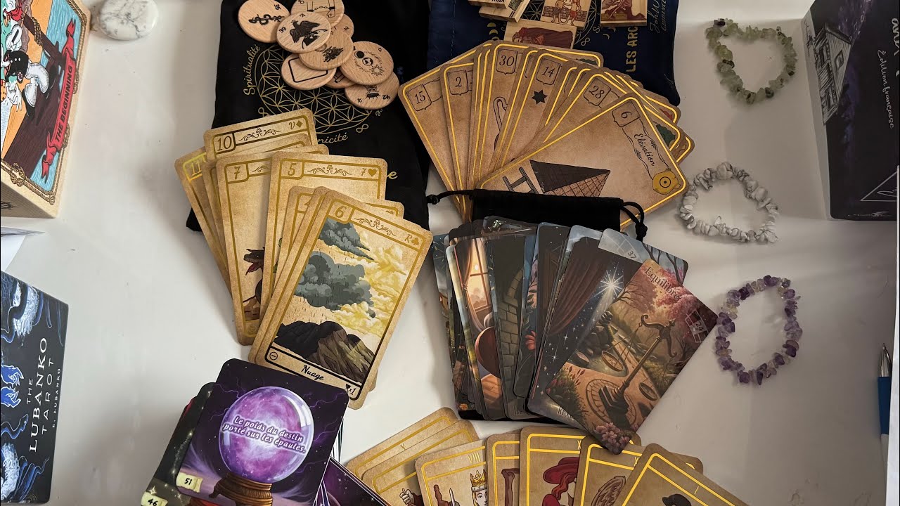 Roulette divinatoire, oracles, tarots et runes de @JohWanGuidance ❤️
