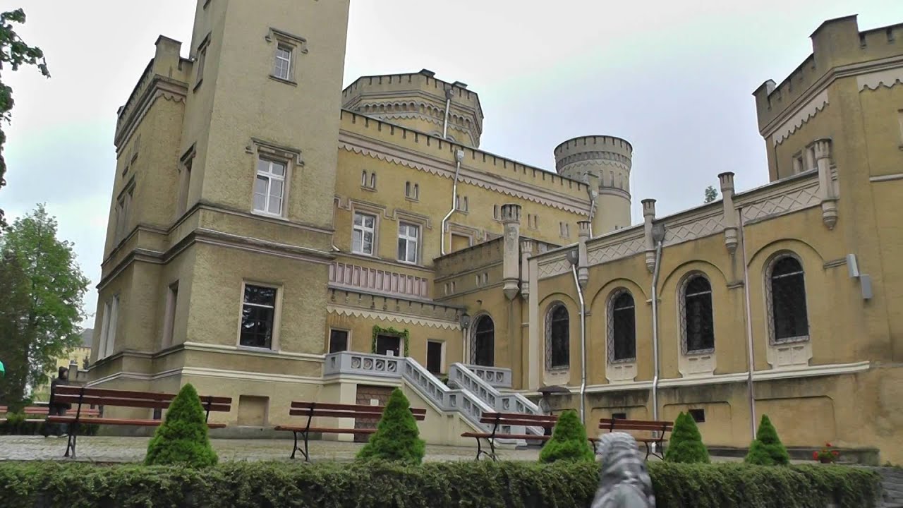 Jabłonowo Pomorskie. Pałac Narzymskich - Dom Generalny Sióstr Pasterek