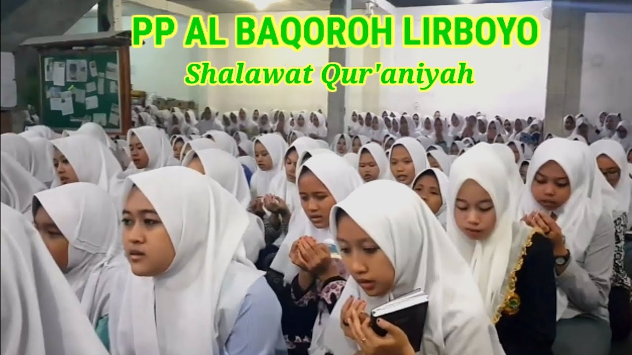 Sholawat Qur'aniyah Lirboyo Merdu | Bu Nyai Hana dengan Santri Putri | Versi Indonesia