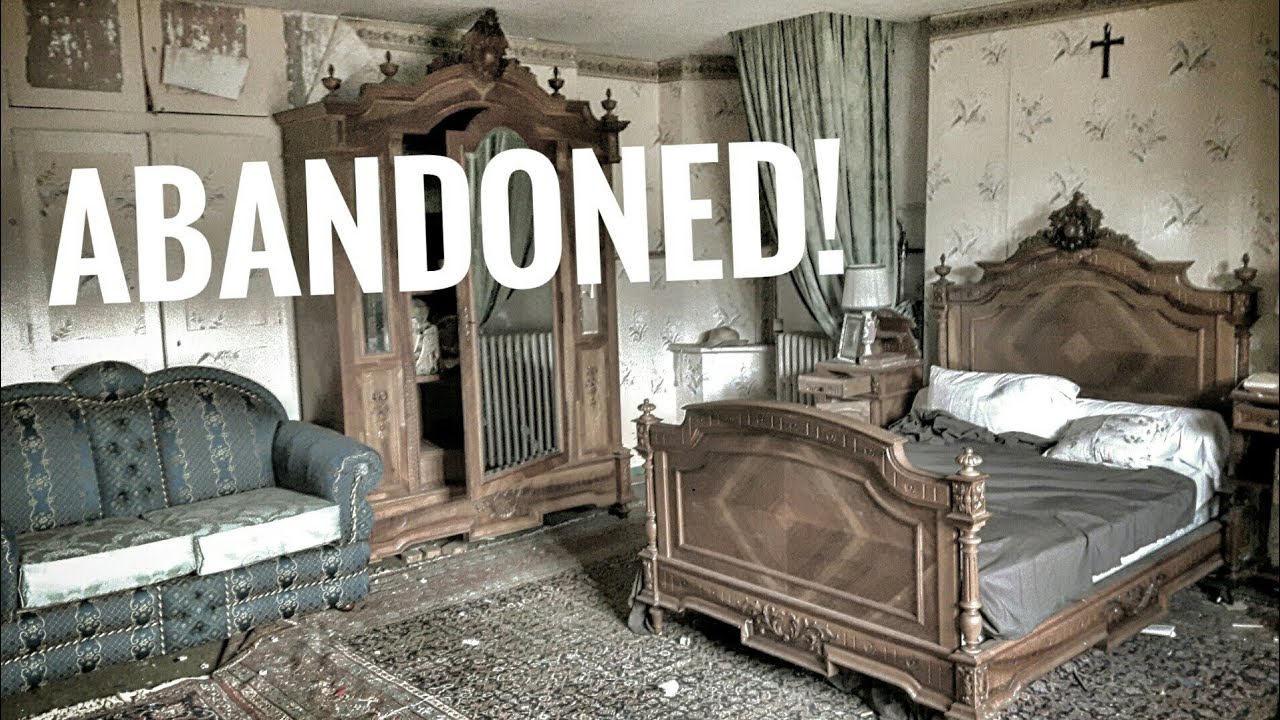 Exploring Abandoned Chateau Secret