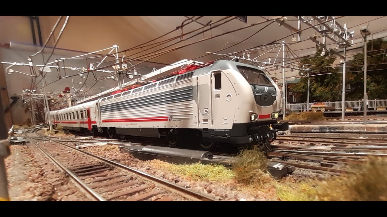 E402B nuova livrea Intercity e carrozze Intercity Sun by Rivarossi!