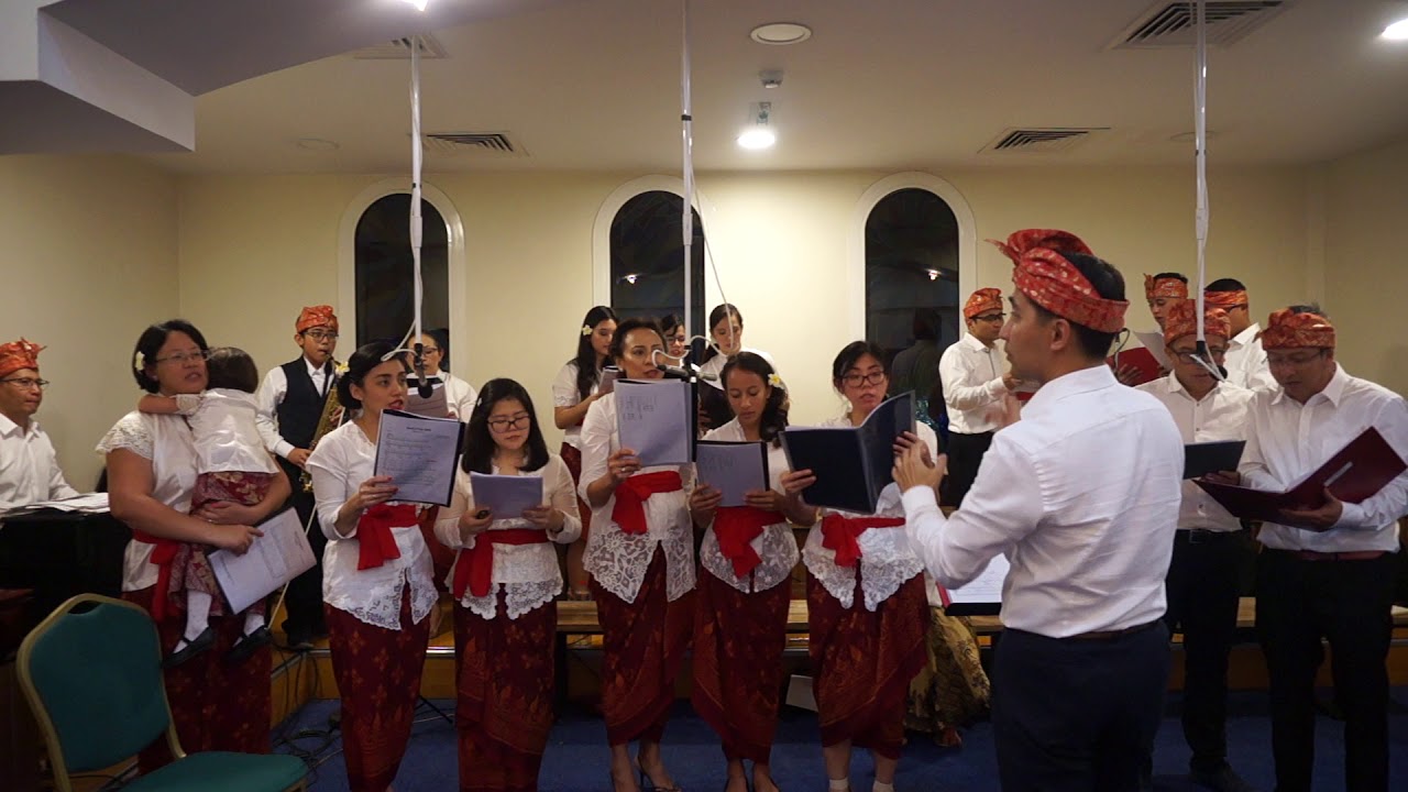 14. Joy to The World & Carol of the Bells (1:08)