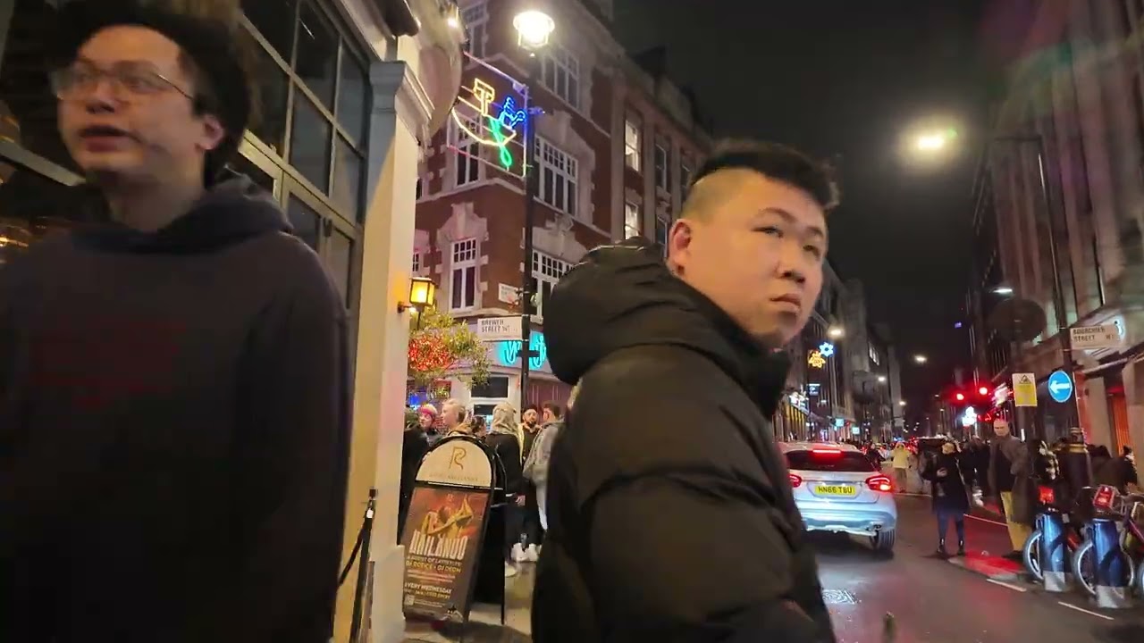 london chınatown street nıght walkıng