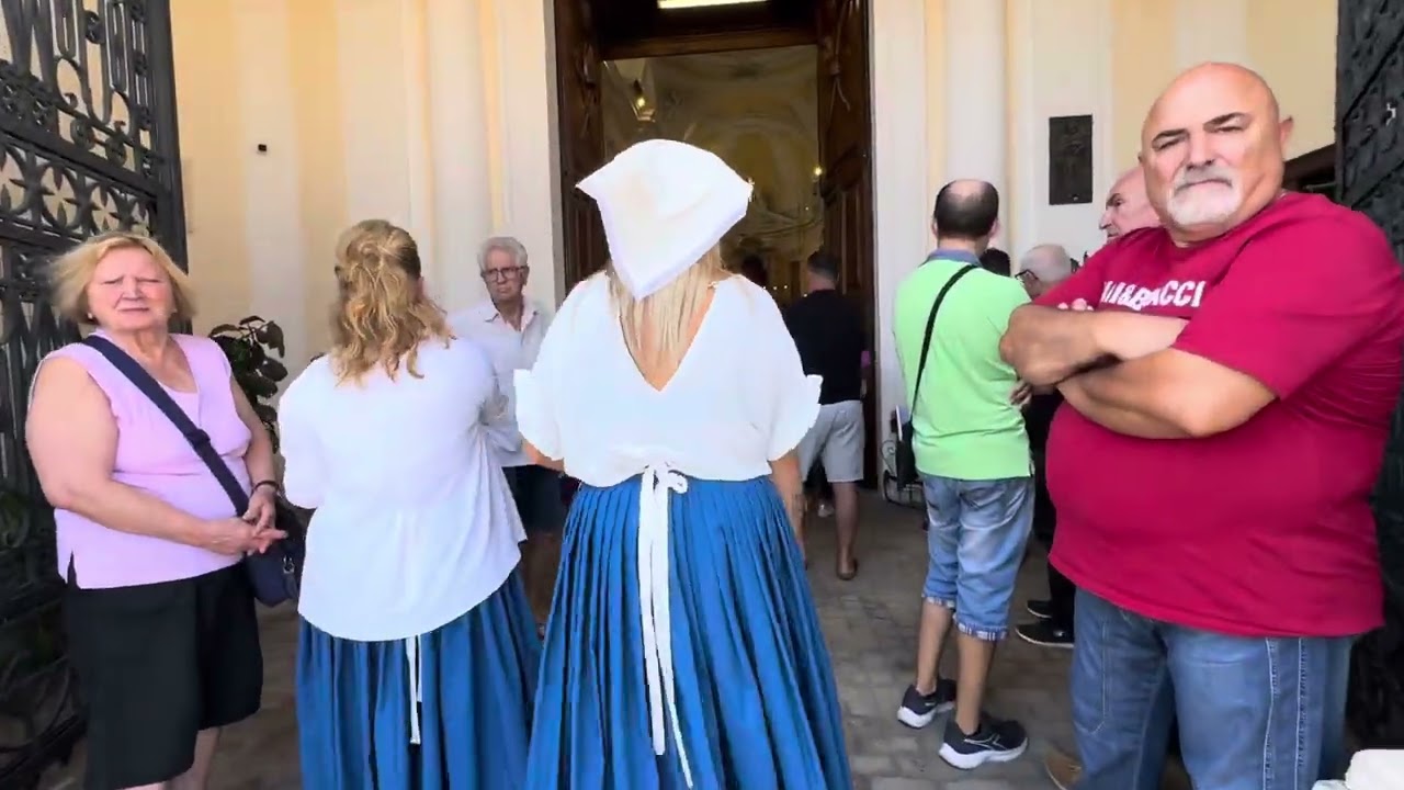 San Valentino In Abruzzo Citeriore  (inizio parco nazionale Maiella)