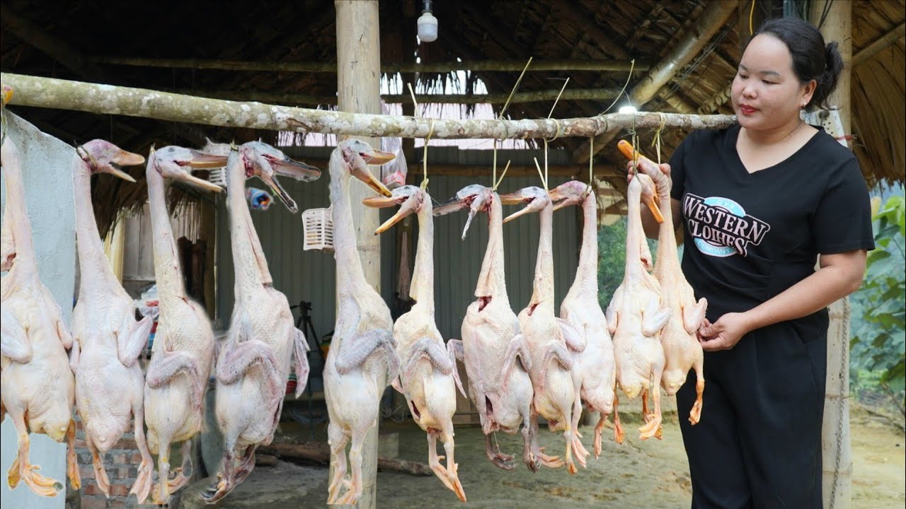 How to make whole roasted duck - Let's enjoy this dish with Hien!