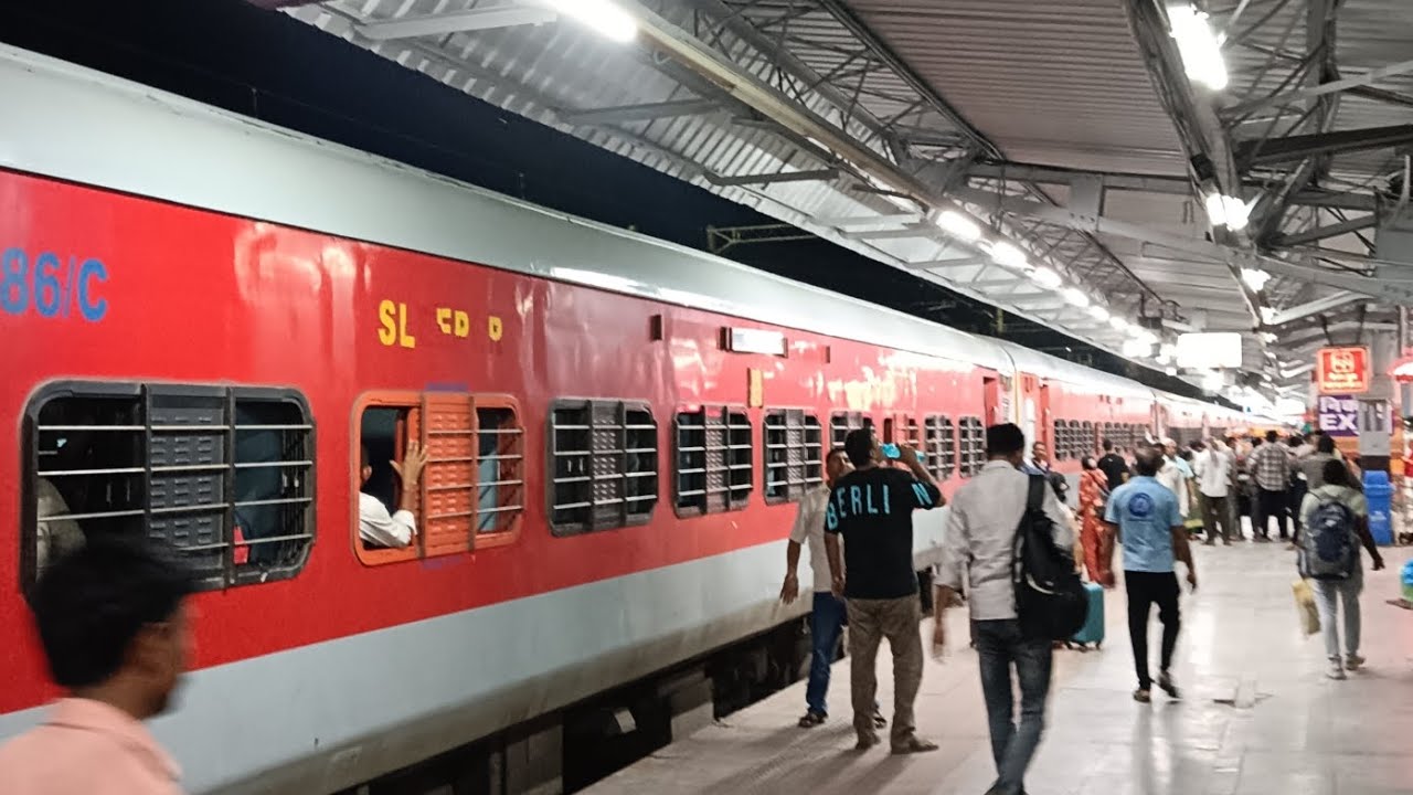 Jodhpur to Bhavnagar Train Journey Part 2 | 19272 Haridwar - Bhavnagar Express