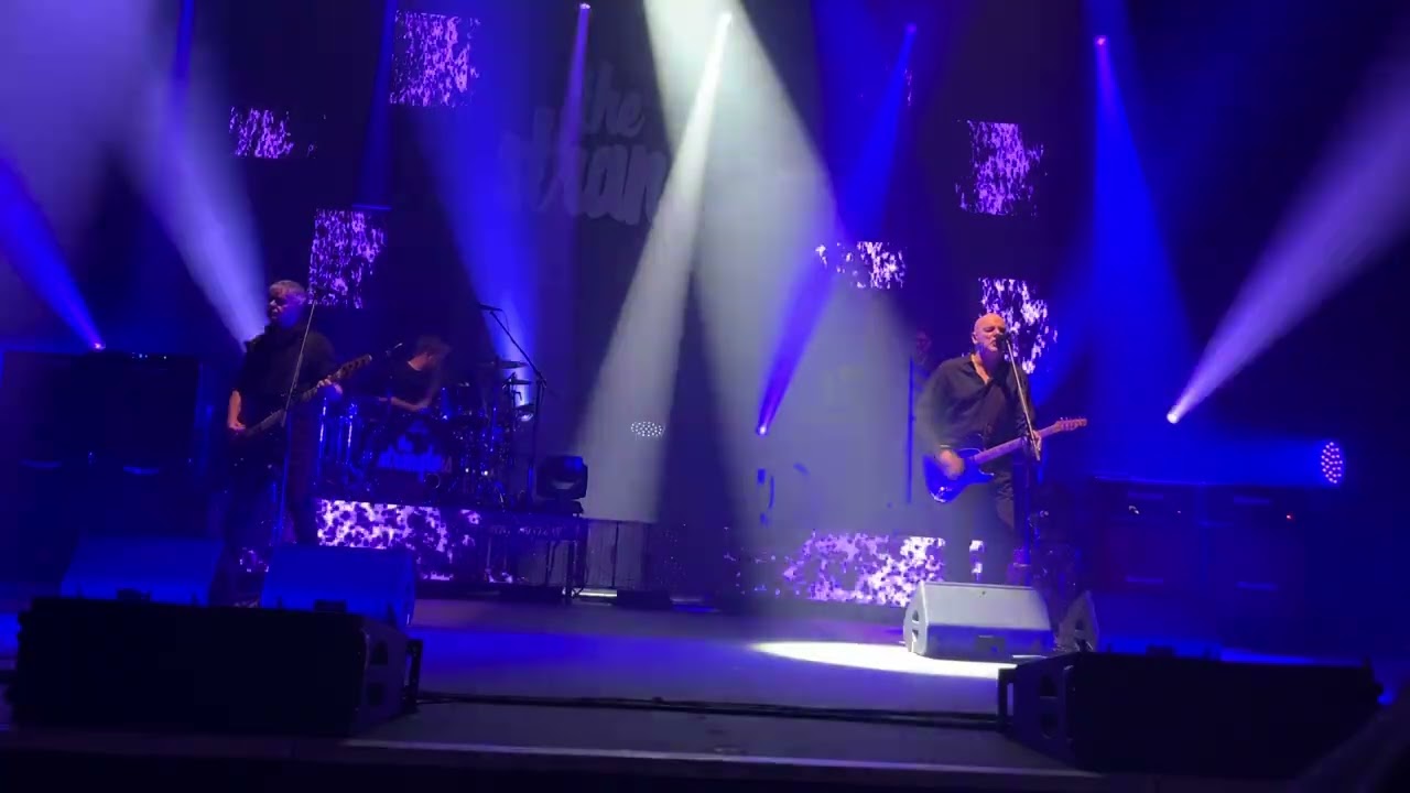 ‘Tramp’ - The Stranglers - Manchester Apollo 18/10/25