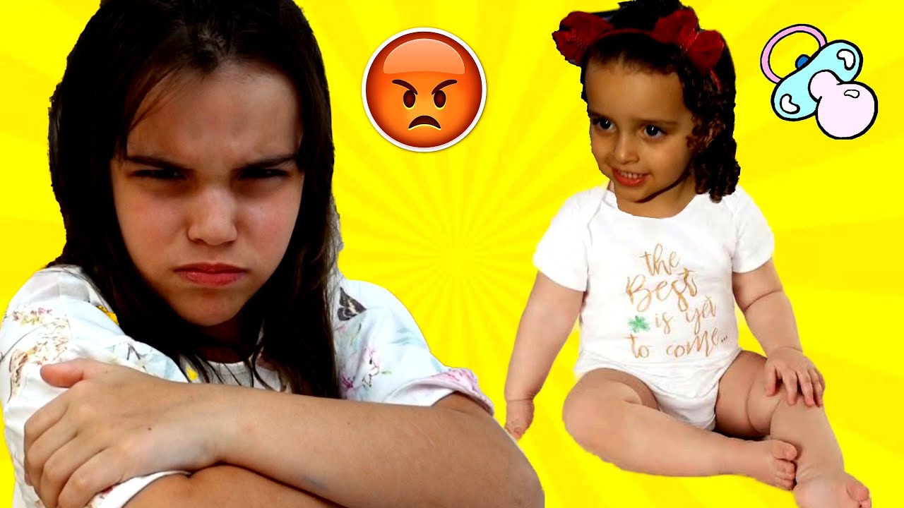 Elisa e Marina em uma história engraçada de uma nova irmã Bebê