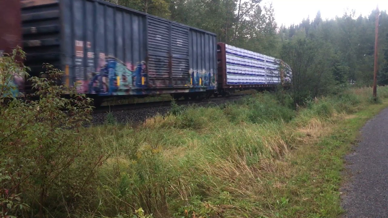 CN 571 leaving Quesnel, 08/28/2021