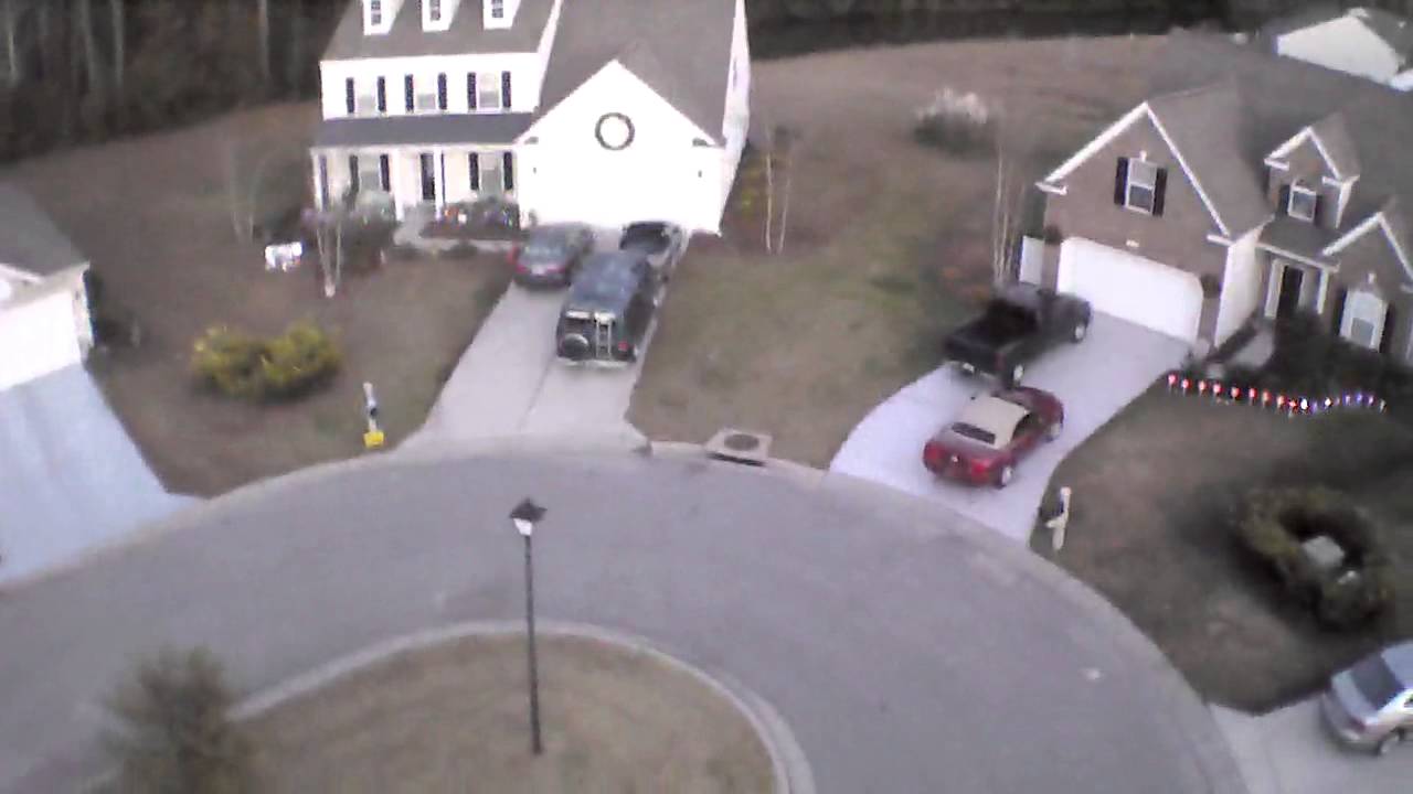 AR.Drone 2.0 Video: 2013/12/25