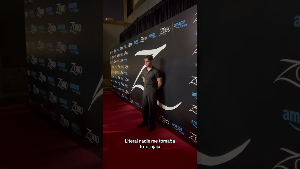 AARON MERCURY IGNORADO EN ALFOMBRA ROJA 😳