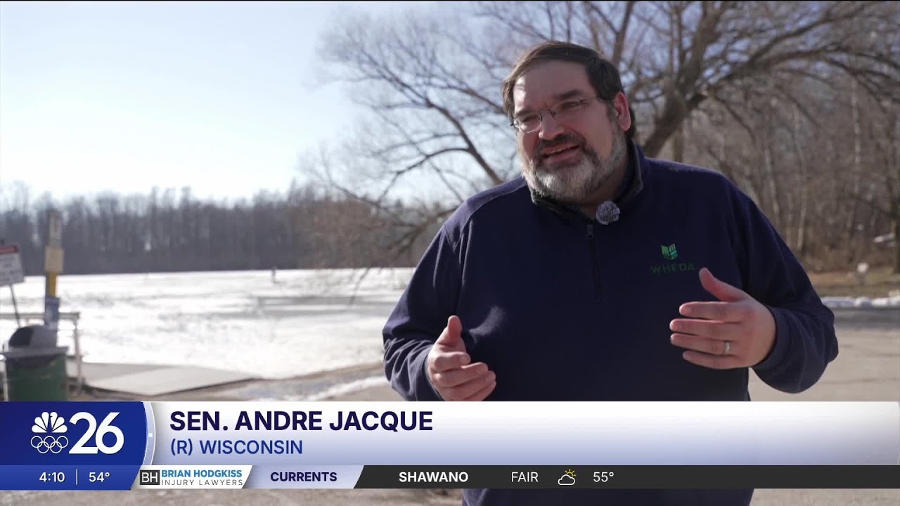 Wake boat legislation stirs debate as Cedar Lake residents protect shorelines