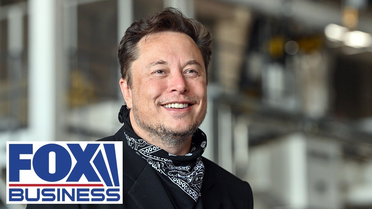 Elon Musk accepted Twitter deal without doing 'initial due diligence': Former SEC chair