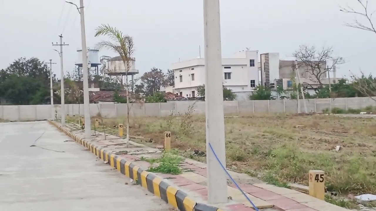 NH 65 కు అత్యంత సమీపంలో నందికంది లో నివాస గృహాలకు ఆనుకొని ఉన్న DTCP, RERA ప్లాట్స్ కలవు. 9398790163