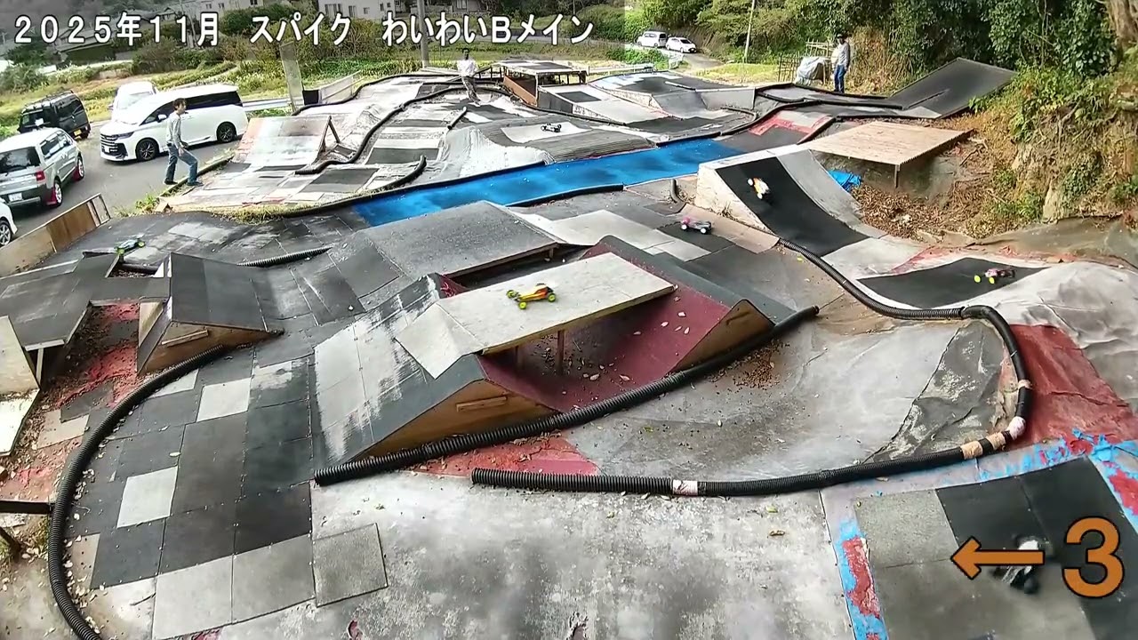 スパイクカップ／わいわいクラス　Bメイン／2025年11月（タミヤバギー、各社クラシックバギー、トラックなど）
