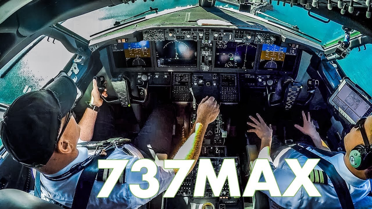 Piloting the new ICELANDAIR 737MAX