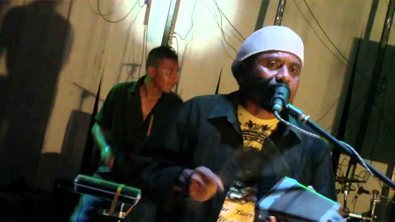 Kumbala Show - Amor Gitano Desde Santa Maria 2011