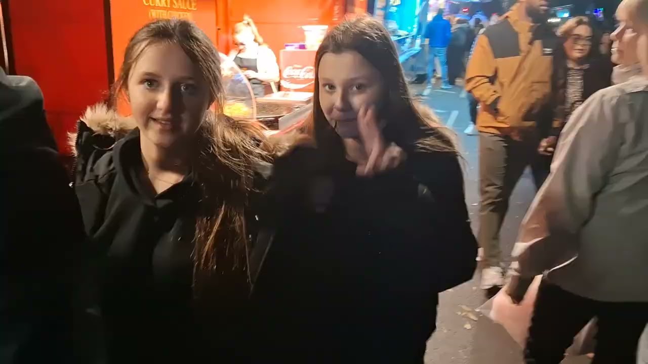 Days out with Guy*Food stalls down Walton street-Hull fair 2025*