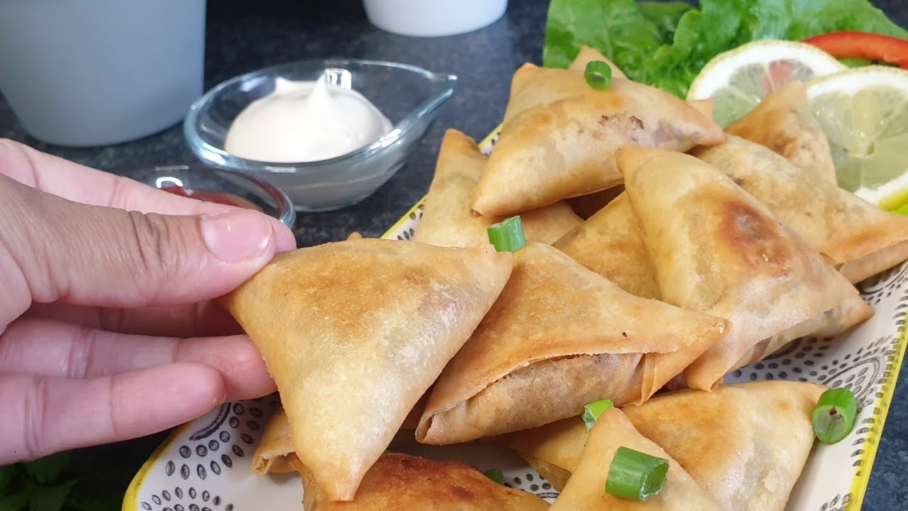 Tasty beef samosas | Sri Lankan style