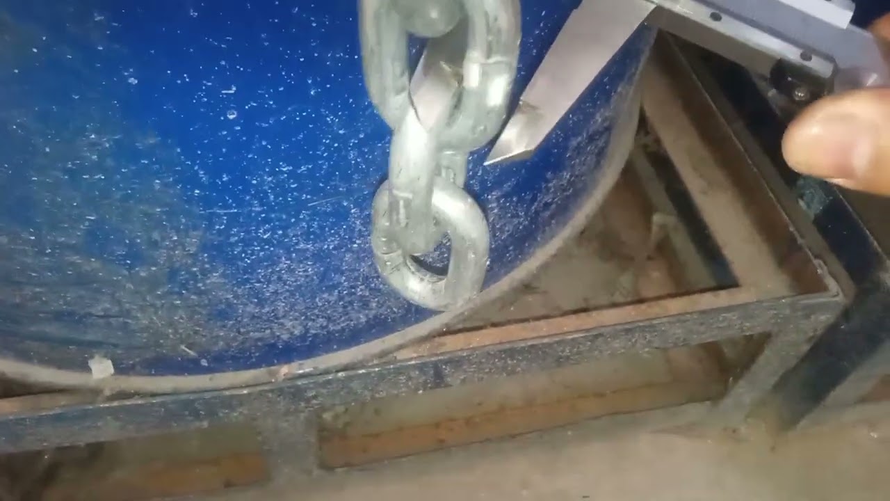 Inspección de cadena de polipasto eléctrico con galgas límite | Seguridad industrial