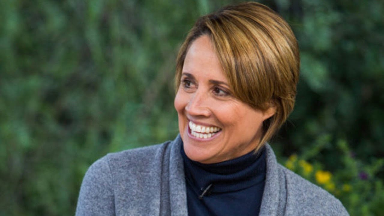 Mary Carillo Shares Kitten Bowl II Sneak Peek