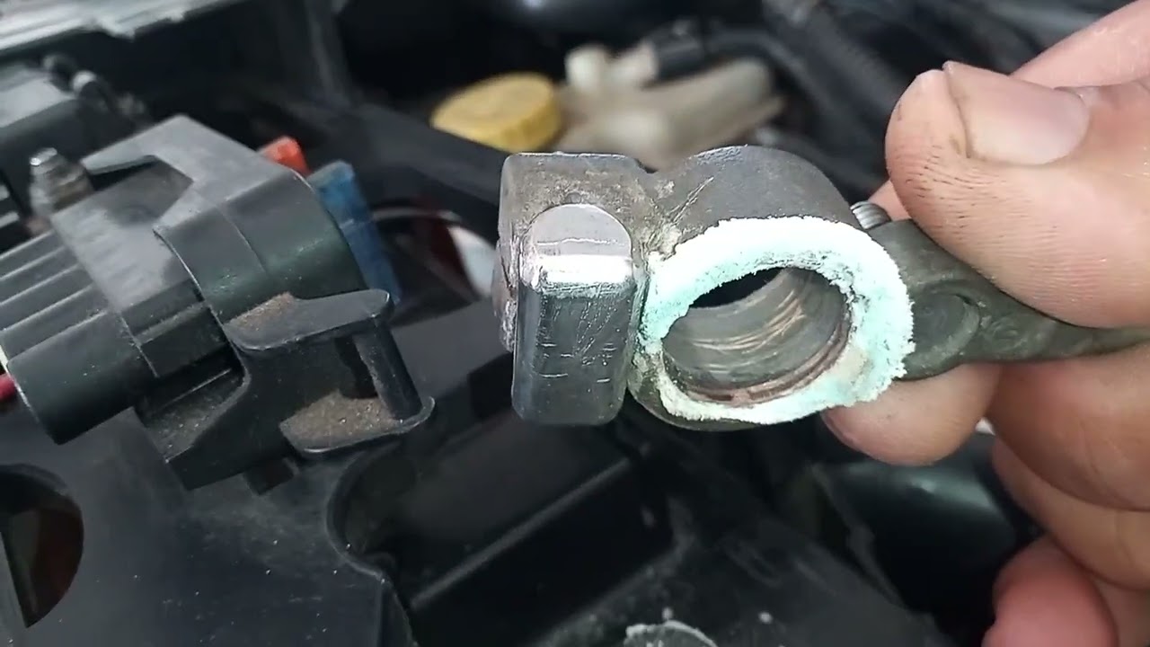 ZINABRE NA BATERIA? SAIBA COMO EVITAR E COMO RESOLVER.