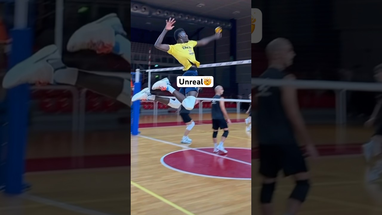 Топ-5 лучших нападающих в волейболе🤯🏐 #волейбол #volleyballworld #volleyballplayer #haikyuu #spike