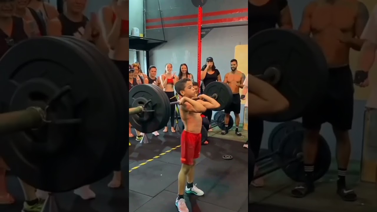 Cacauzinho do crossfit, garoto de 12 anos, um monstrinho na for&ccedil;a #shorts