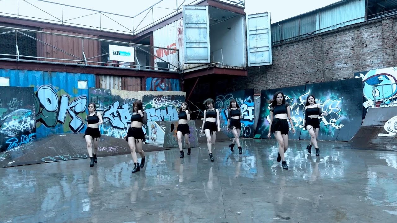 AOA (에이오에이) _ Good Luck (굿럭) Dance Cover By B-Wild From VietNam