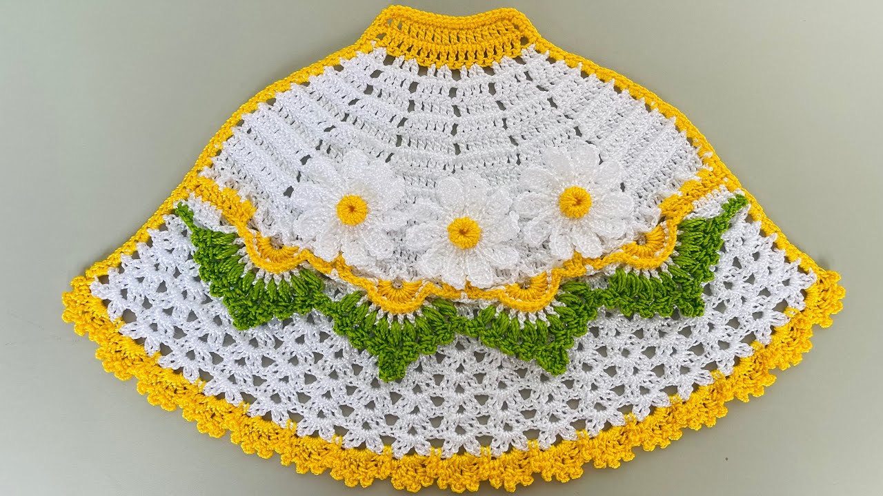 Saia de crochê para bonequinha pintada em pano de prato passo a passo
