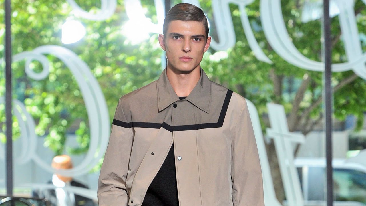 GLAMOURTV The Gorgeous Guerrino Santulliana