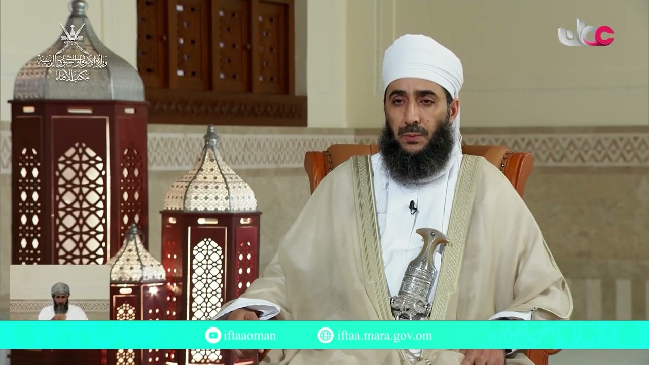 حكم التنكيس في قراءة القرآن في الصلاة | #سؤال_أهل_الذكر