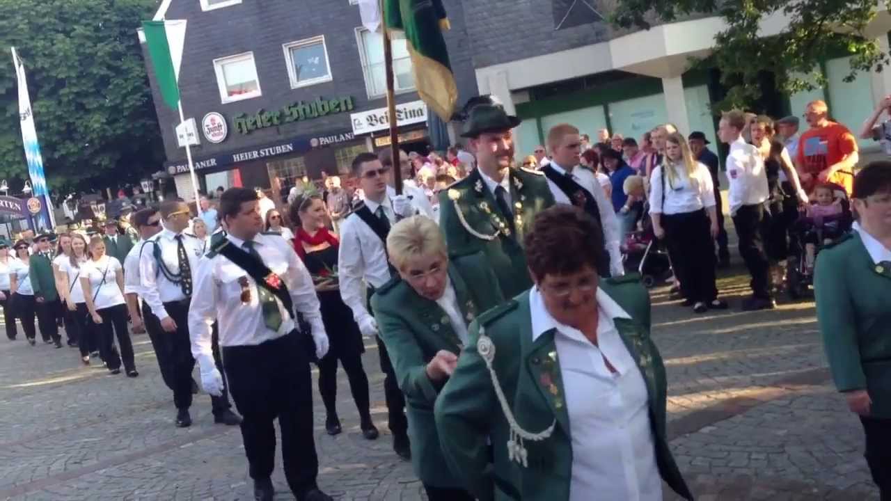 Marienheide Sch&uuml;tzenfest 2013 | Abmarsch Zapfenstreich | Marsch der Kompanien