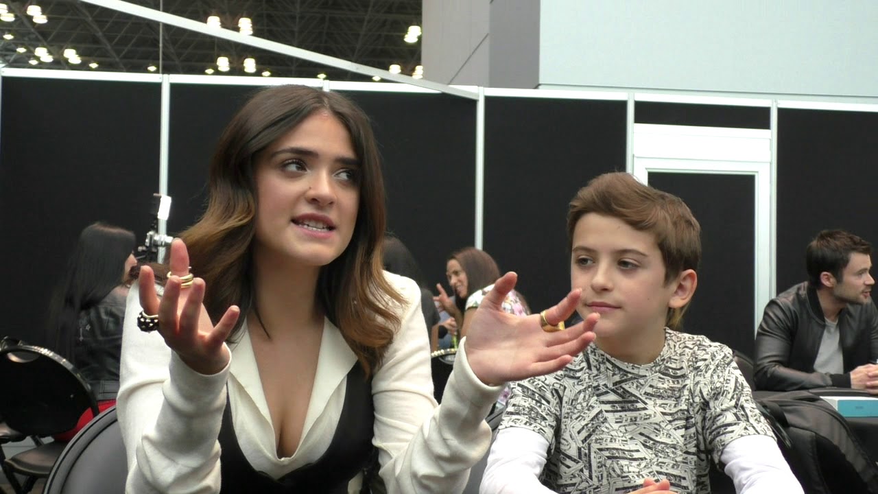 NYCC 2019:  MANIFEST - Luna Blaise (Olive), Jack Messina (Cal)