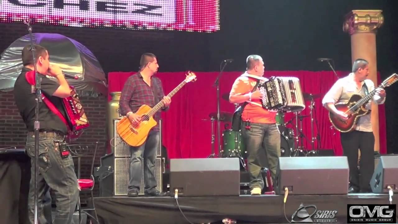 Tito y su Torbellino- Tino Quintero [sound check] Homenaje de Chalino Sanchez 2012