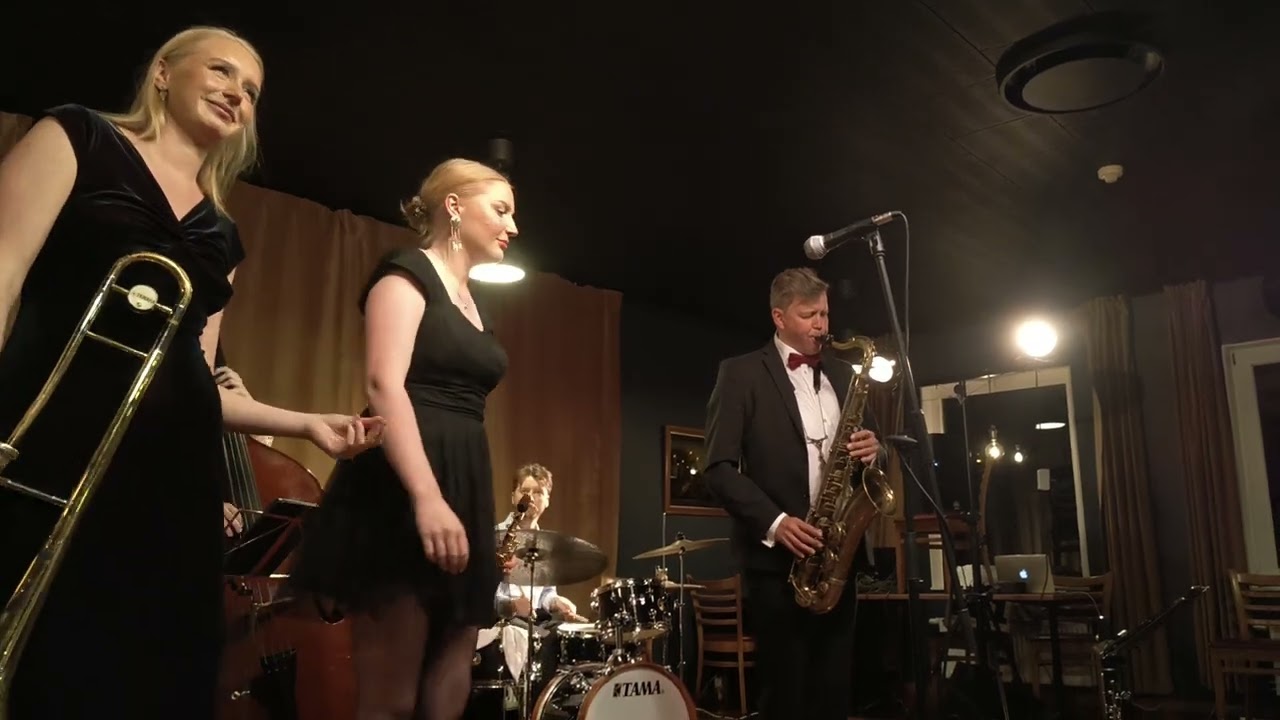 Promenade aux Champs Elysées. Nanna Carling Swing Band. Falsterbo Jazzklubb. #jazz