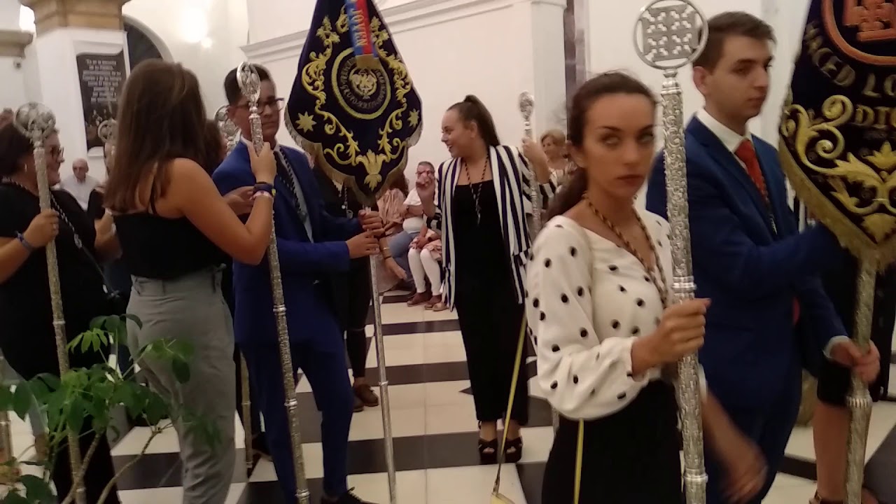 Emotiva Salida procesional por el 75 aniversario de la Hermandad del Nazareno