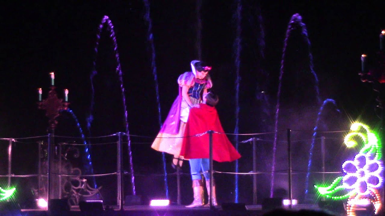 Princesses/Evil Queen Fantasmic Disneyland Last Show 1/10/16