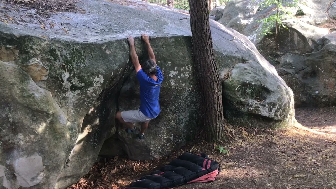 Bois Rond | 15 Bis Rouge | Les Grattons Laveurs | 6a | FONTAINEBLEAU BOULDERING