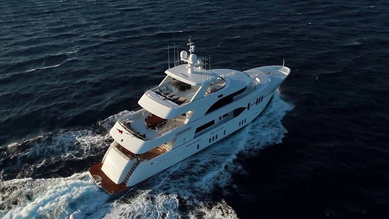 Ocean Alexander 120